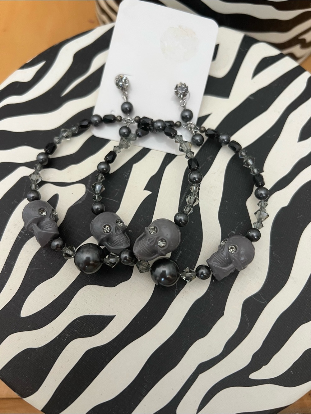 Tarina Tarantino Gray Skull Hoop Earrings - Women's Fashion Jewelry